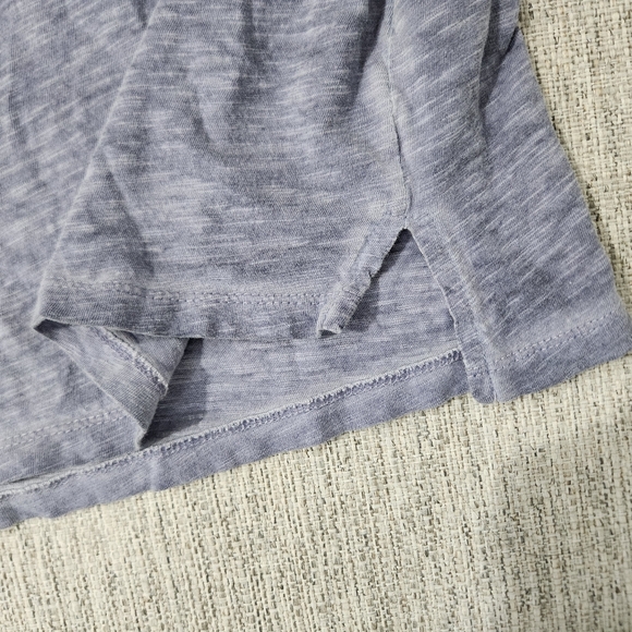 Tee - Picture 2 of 4